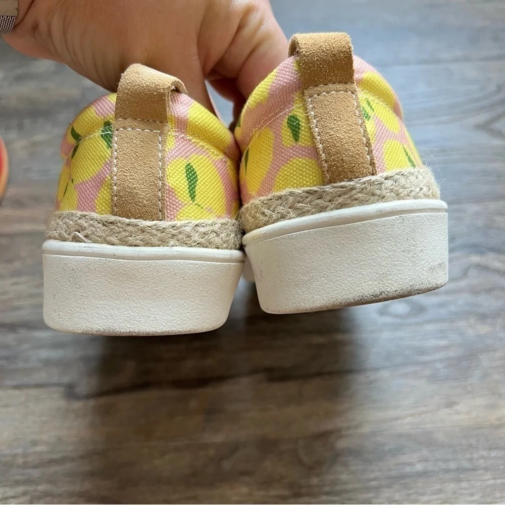 Spenco Women’s Pink and Yellow Lemon Malibu Lace Orthotic Sneakers 7.5